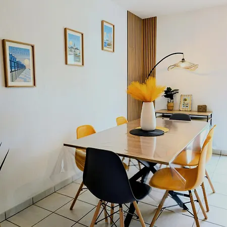 A 200m De La Grande Et Au Calme! Holiday home *